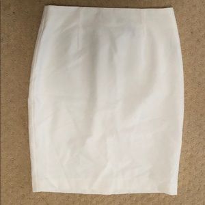 *NWT* Forever 21 White Pencil Skirt (XS)